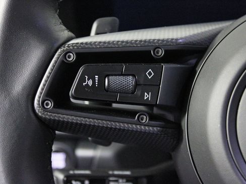 Used 2025 Porsche 911 Carrera 4 GTS image 25