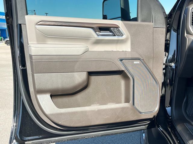 New 2025 GMC Sierra 2500 SLT w/ SLT Premium Package AWD/4WD image 25