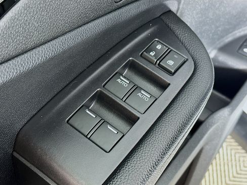 Used 2019 Honda Passport Touring image 18