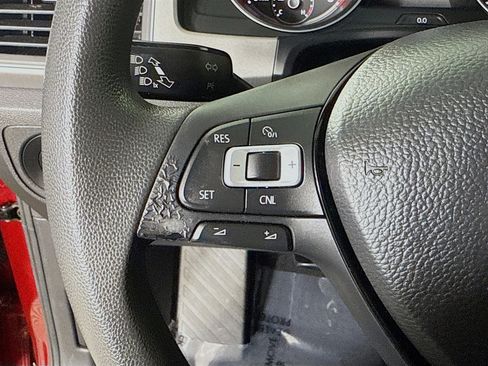 Used 2018 Volkswagen Atlas S image 14