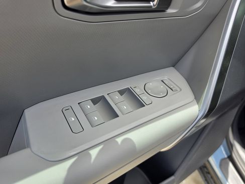 New 2027 Kia Seltos S FWD image 19
