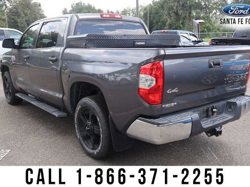 Used 2019 Toyota Tundra SR5 w/ SR5 Upgrade Package AWD/4WD image 4