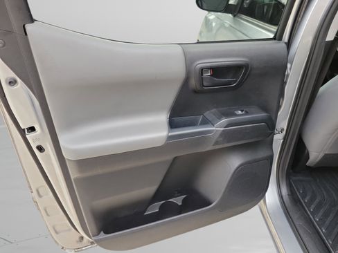 Used 2021 Toyota Tacoma SR w/ SR Convenience Package RWD image 24