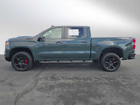 Used 2025 Chevrolet Silverado 1500 Custom Trail Boss w/ Turbomax Blackout Package image 6