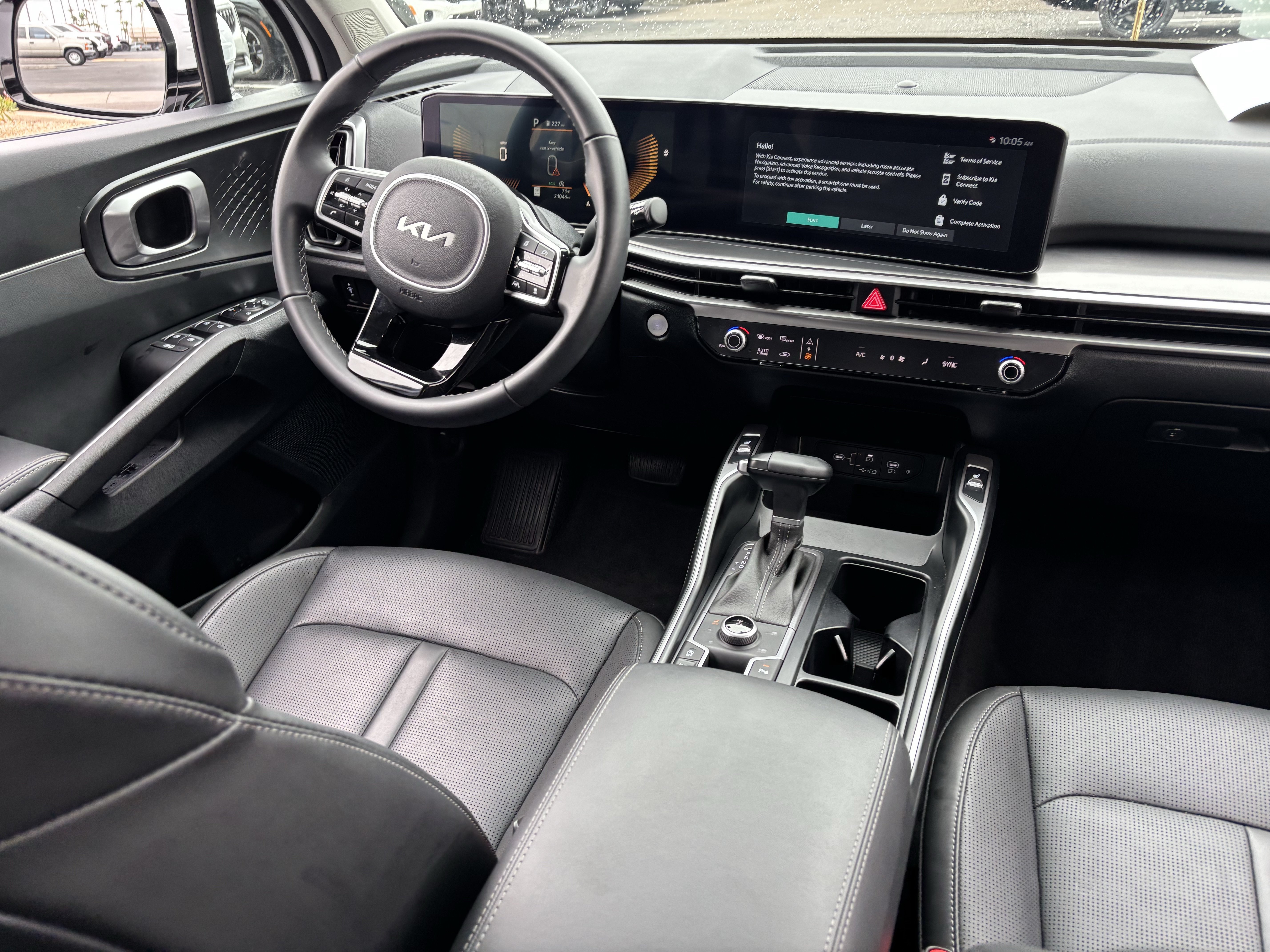 Certified 2025 Kia Sorento S w/ Panoramic Sunroof Package AWD/4WD image 12