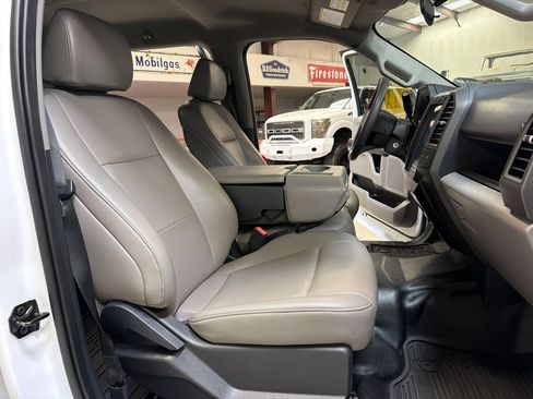 Used 2022 Ford F250 XL w/ STX Appearance Package RWD image 37