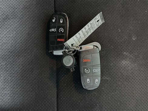 Used 2021 Dodge Charger R/T w/ Plus Group image 35