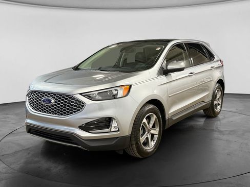 Used 2023 Ford Edge SEL w/ Convenience Package AWD/4WD image 7