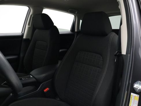 Used 2024 Honda HR-V LX image 13