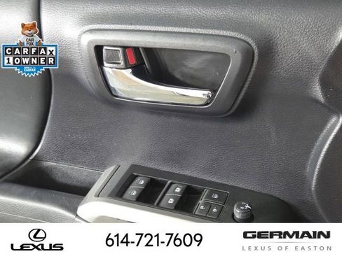 Used 2020 Toyota Tacoma Limited AWD/4WD image 29