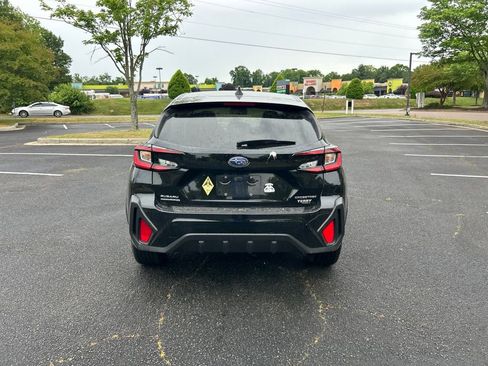 Used 2024 Subaru Crosstrek 2.0i AWD/4WD image 5