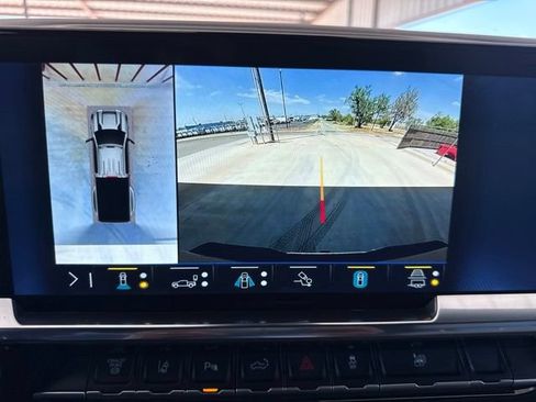 Used 2025 Chevrolet Silverado 3500 LT w/ Texas Edition AWD/4WD image 24