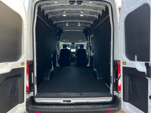 New 2026 Ford E-Transit 148 High Roof Extended w/ Load Area Protection Package image 15