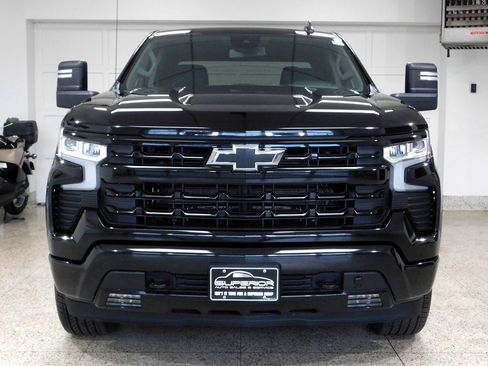 Used 2024 Chevrolet Silverado 1500 RST image 2