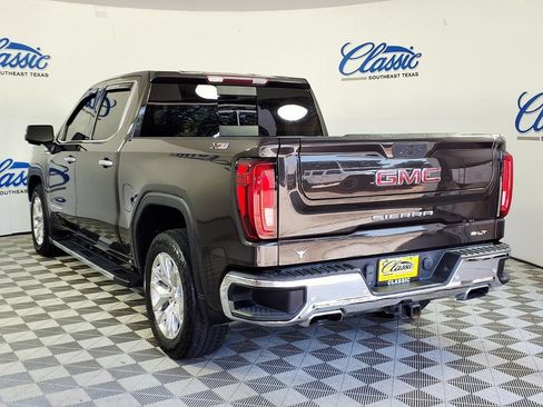 Used 2021 GMC Sierra 1500 SLT AWD/4WD image 2