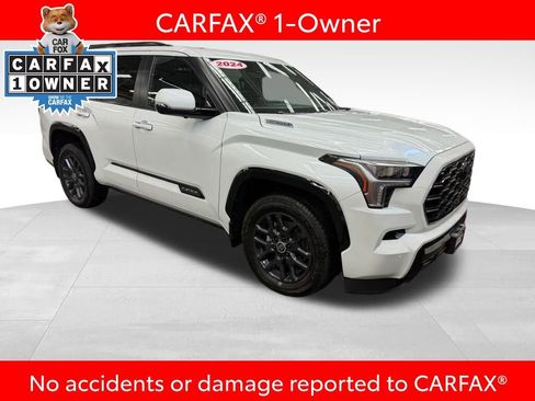 Certified 2024 Toyota Sequoia Platinum image 5