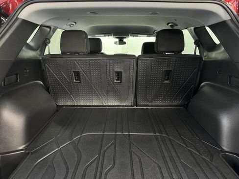 Used 2025 Chevrolet Blazer LT w/ Driver Confidence Package image 29