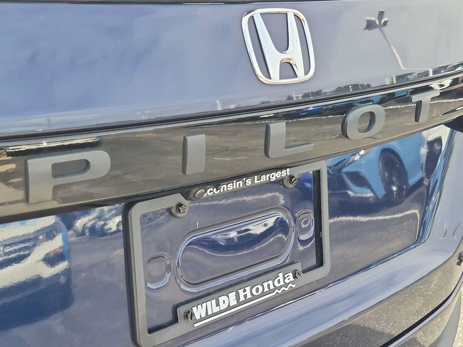 Certified 2024 Honda Pilot Sport image 11