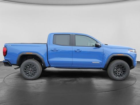 New 2026 GMC Canyon Elevation w/ Technology Package AWD/4WD image 16