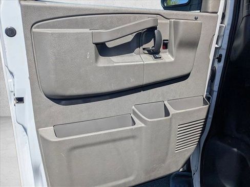 Used 2023 Chevrolet Express 3500 LS RWD image 12