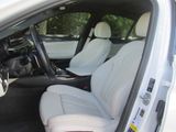 Used 2021 BMW 530i xDrive w/ Premium Package image 4