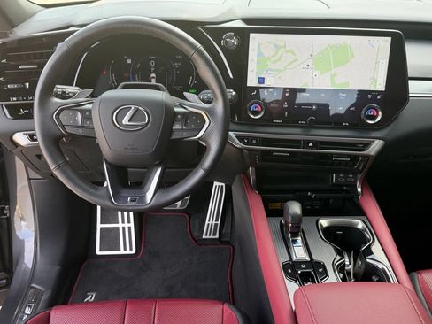 Used 2024 Lexus RX 500h F Sport w/ Convenience Package AWD/4WD image 25