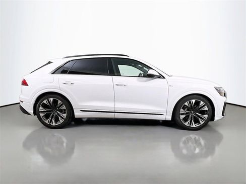 New 2026 Audi Q8 Premium Plus image 8