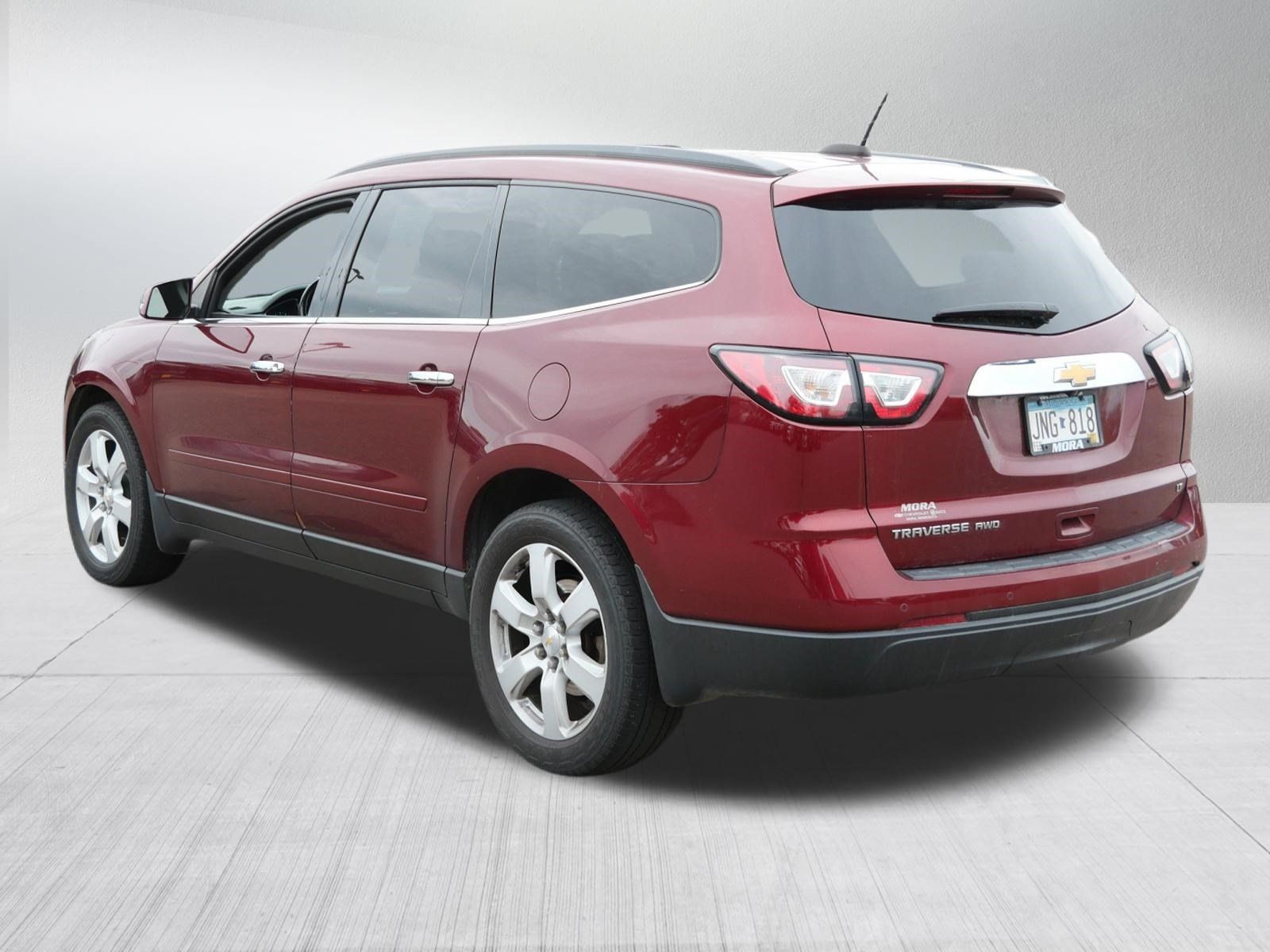 Used 2017 Chevrolet Traverse LT w/ True North Edition AWD/4WD image 5
