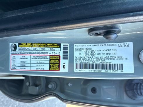 Used 2022 Toyota Tacoma TRD Sport image 25