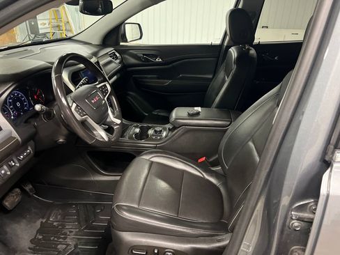 Certified 2021 GMC Acadia SLT w/ Technology Package image 12