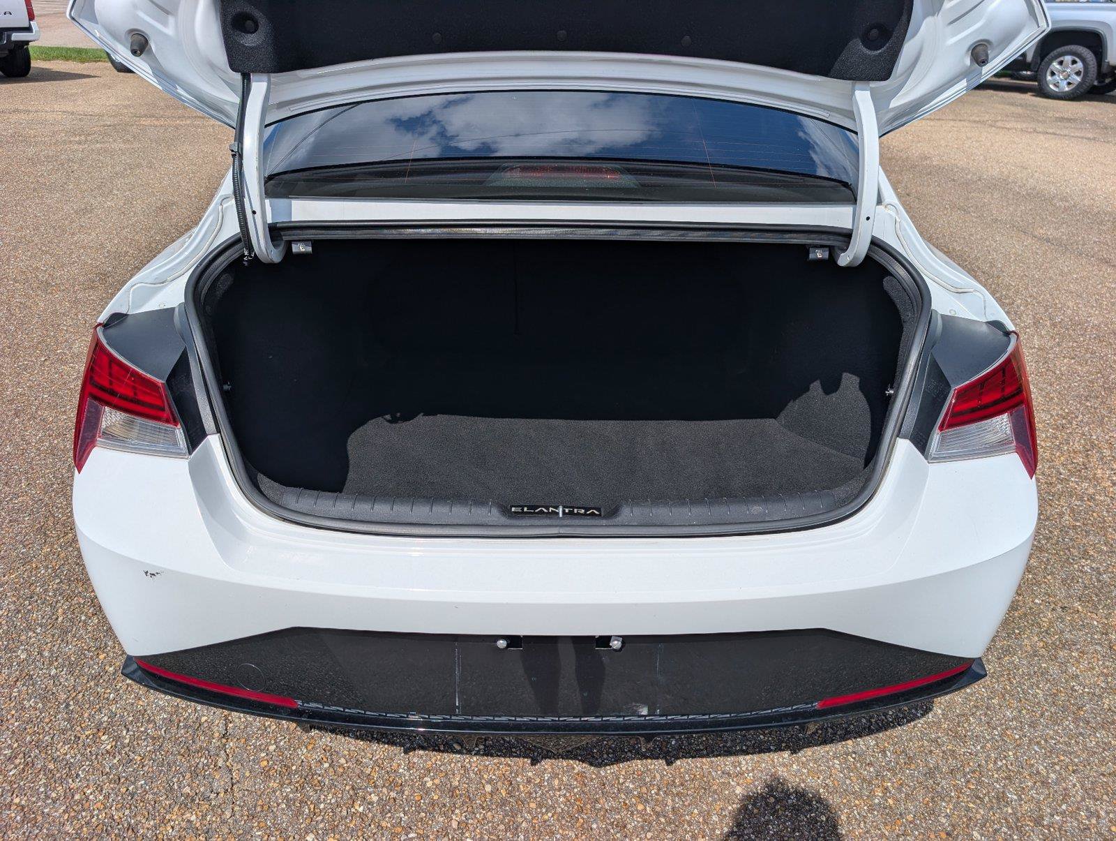 Used 2023 Hyundai Elantra N Line w/ Cargo Package FWD image 32