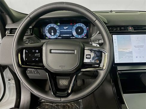 Used 2025 Land Rover Range Rover Velar S image 12