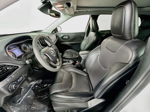 Used 2022 Jeep Cherokee Limited w/ Elite Package image 21