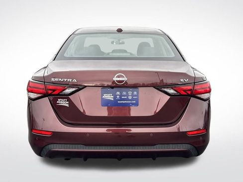 Used 2024 Nissan Sentra SV image 4