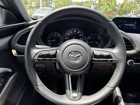 Used 2024 MAZDA MAZDA3 s FWD image 47