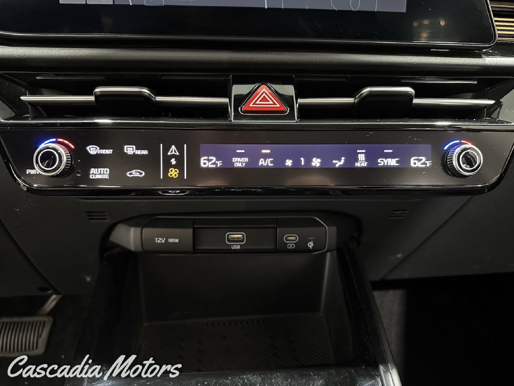 Used 2023 Kia Niro Wind w/ Wind Preserve Package FWD image 39