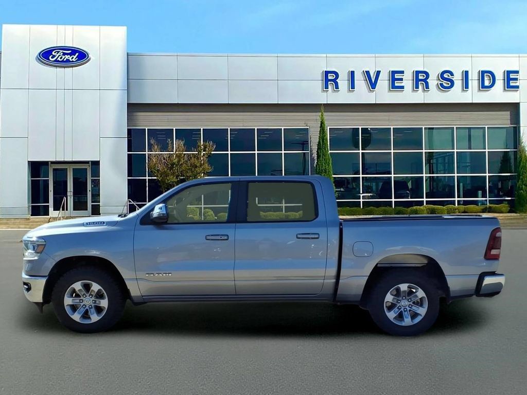 Used 2023 RAM 1500 Laramie AWD/4WD image 4