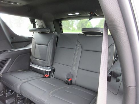 New 2026 GMC Yukon Elevation w/ Technology Package AWD/4WD image 11