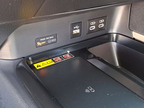 Used 2025 Toyota Camry LE w/ Convenience Package FWD image 25