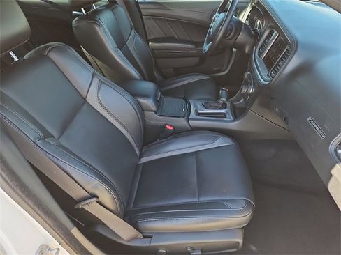 Used 2022 Dodge Charger SXT w/ Plus Group image 15