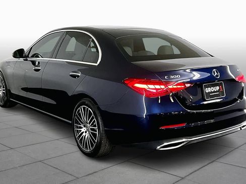 Used 2023 Mercedes-Benz C 300 4MATIC Sedan image 12