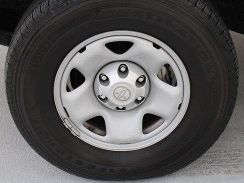 Certified 2023 Toyota Tacoma SR image 9