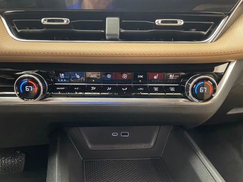 New 2026 Chevrolet Equinox ACTIV w/ Convenience Package III AWD/4WD image 6