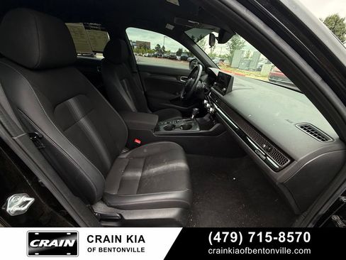 Used 2023 Honda Civic Sport image 28