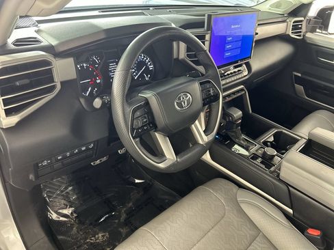 Used 2022 Toyota Tundra Limited w/ TRD Off-Road Package AWD/4WD image 11