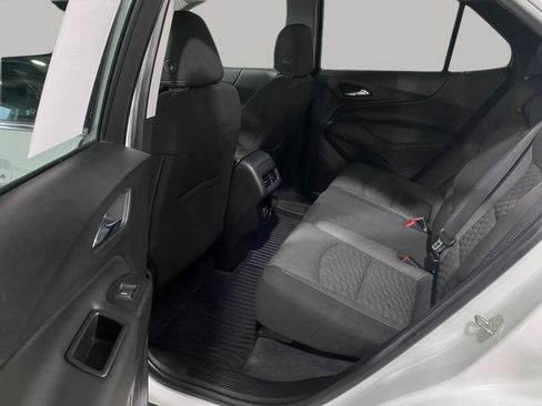 Used 2020 Chevrolet Equinox LT AWD/4WD image 13