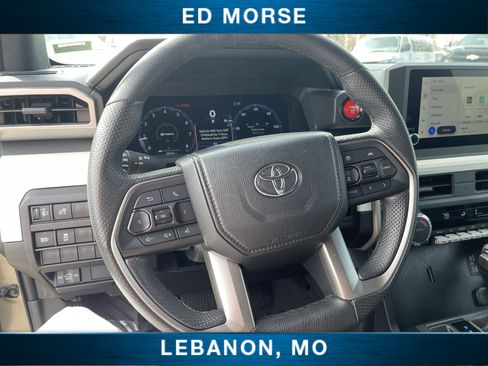 Used 2024 Toyota Tacoma TRD Off-Road image 12