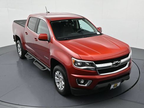 Used 2016 Chevrolet Colorado LT w/ LT Convenience Package AWD/4WD image 16
