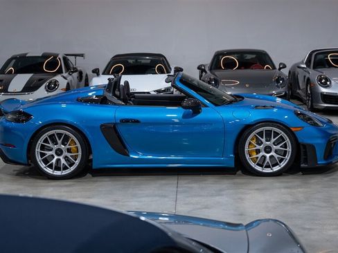 Used 2024 Porsche 718 Boxster Spyder RS RWD image 8
