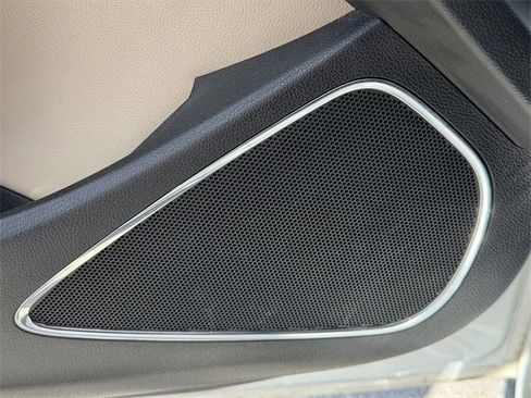 Used 2017 Buick Cascada Premium image 16